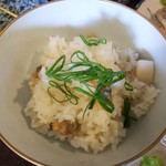 金町製麺 - 浅利と烏賊の炊き込みご飯