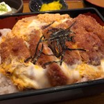 Tokyo 串家 - 串家のカツ重 1000円。