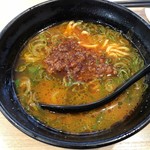 かっぱ寿司 - 肉味噌辛辣ラーメン -赤葱醤使用特製スープ- 390円