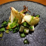 TACUBO - 田くぼ牛コース：前菜②（やりいか・菜の花・ウドのソテー）