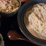 ざるそうめん（ごまだれ）ととりそぼろ丼670円