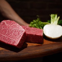 FORNO - 鳥取県前田牧場黒毛和牛オレイン55クリ