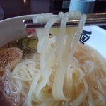Yakiniku Reimen Yamanakaya - ツルツルの麺
