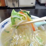 Sakamoto Soba - 野菜と麺