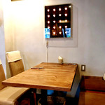 Restaurant 日水土 - テーブル席