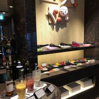 ブッフェアンドカフェ スロープサイドダイナー ザクロ - 