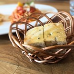 リトルネスト - フォカッチャ