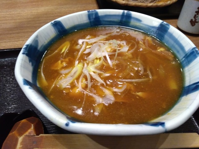 とろみのあるツユが魅力！カレー南蛮そばが美味しい』by みみず太郎 : そじ坊 ハービスPLAZA (そじぼう)- 北新地/そば | 食べログ