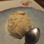 活鮮 てんま亭 - ミルクアイス