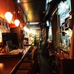 WINE-BAR ADONIS - 店内