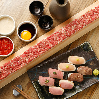肉寿司の食べ放題と飲み放題がついたお得なコースが3000円！