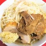 ラーメン二郎 - ラーメン小＋ニンニク