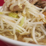 ラーメン二郎 - 野菜（デフォ）