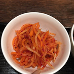 福満苑 鼓楼 - 人参の唐辛子和え