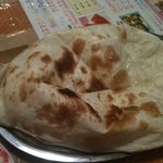 インドレストラン ラム - ナンもたっぷり