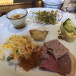 オールデイ・ダイニング ブローニュ - 