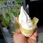 杉養蜂園 - 巣房蜜ソフトクリーム！