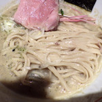 麺と心 7 - 牡蠣白湯（2019年2月後半限定）（麺）