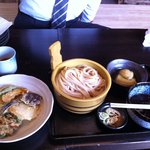 もりうどん（野菜天ぷら付き）