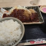 名古屋名物 みそかつ 矢場とん - 