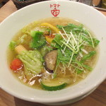 トマトの花 - 10種野菜の塩スープ麺