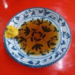 新ちゃん - 餃子のタレは辛子酢醤油