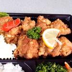 一宮名物弁当 ワタベン - 唐揚げ部分（2019年1月）