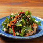 Asian salad with coriander and steamed chicken