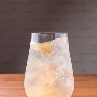 自家製ドリンクやこだわりの美酒でお料理をご一緒にどうぞ。