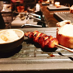 焼き鳥 とりら - ○レバーパテ様＆●鶏皮様