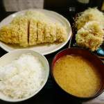成蔵 - 煌麦豚の特ロースとシャ豚ブリアン二個付。