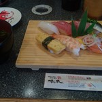 Kaiten Zushi Sushi Maru - 