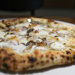 Motive Pizzeria E Caseificio - 2019年3月再訪：フンギ3種とイタリア産熟成ラルド☆