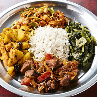 プルジャ ダイニング - 料理写真:カジャセット