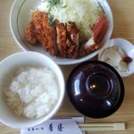 秀膳 - ロースカツ定食（ご飯半分で注文）