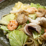 具沢山!海鮮塩焼きそば