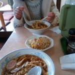 北珍 - ラーメン・半チャーハンセット860円