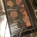 焼肉ホルモンたんど - 鉄人君で  じわりじわり…