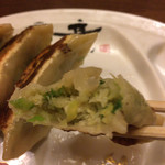 とんこつらーめん 黒竜 - 餃子アップ