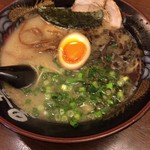 とんこつらーめん 黒竜 - 黒竜豚骨塩