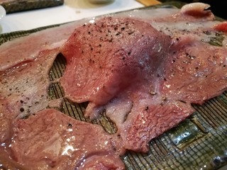 渋谷肉横丁 肉寿司 - 