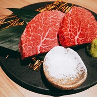 近江うし 焼肉 にくTATSU 青山本店 - 