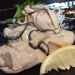 まるさん松本 - 生牡蠣のお造り