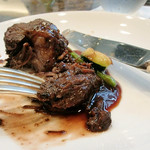 龍 ボンバンス - 牛ほほ肉の赤ワイン煮込み1500円