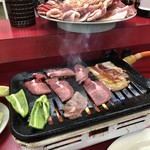 味良ホルモン店 - 