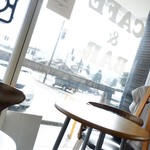 ライオンカフェ - 