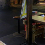 Komatsuya - まさにオープンカフェ・・・。いやガード下です。