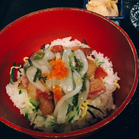 板前心 菊うら - イカめかぶのせ海鮮丼