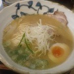 麺匠 たか松 - 端正なビジュアルです