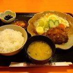 レストラン くまの子 - 和風ハンバーグ定食　￥890